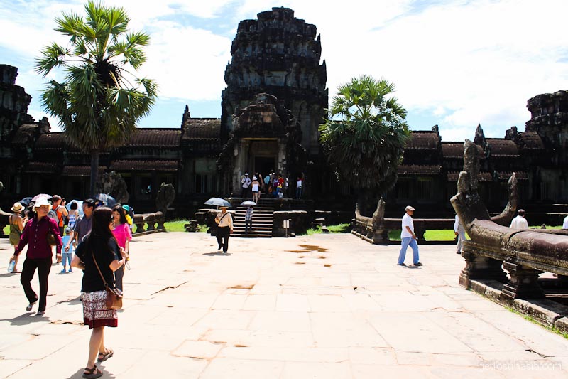 Angkor temple siem reap